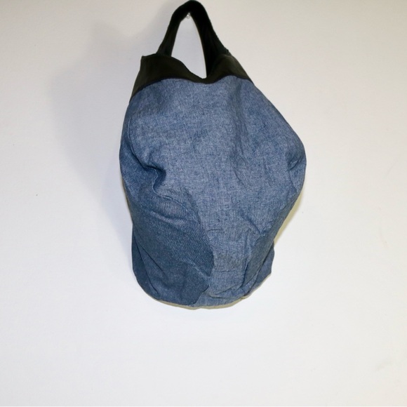 Clare V. Bando Bag in Black - Picture 9 of 16